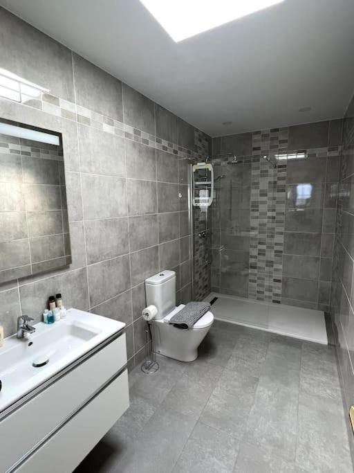 Casa Breen - Spacious 1 Bedroom Apartment In Matagorda With Communal Pool Tías Exteriör bild