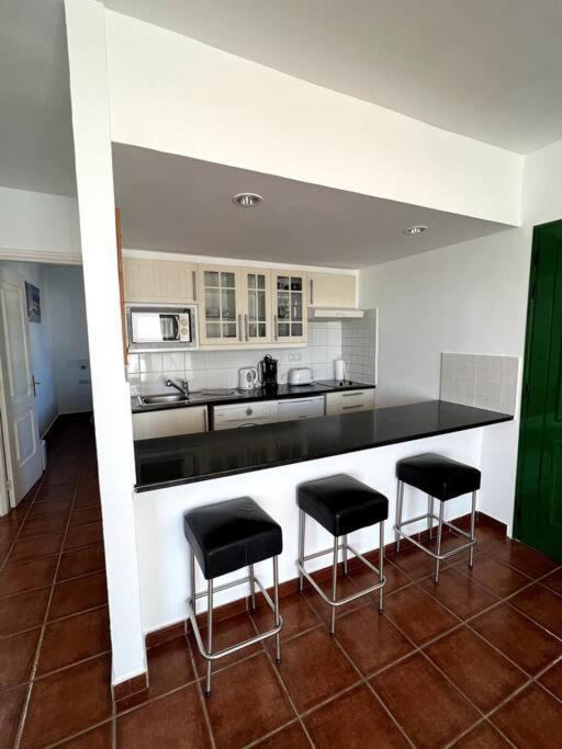 Casa Breen - Spacious 1 Bedroom Apartment In Matagorda With Communal Pool Tías Exteriör bild