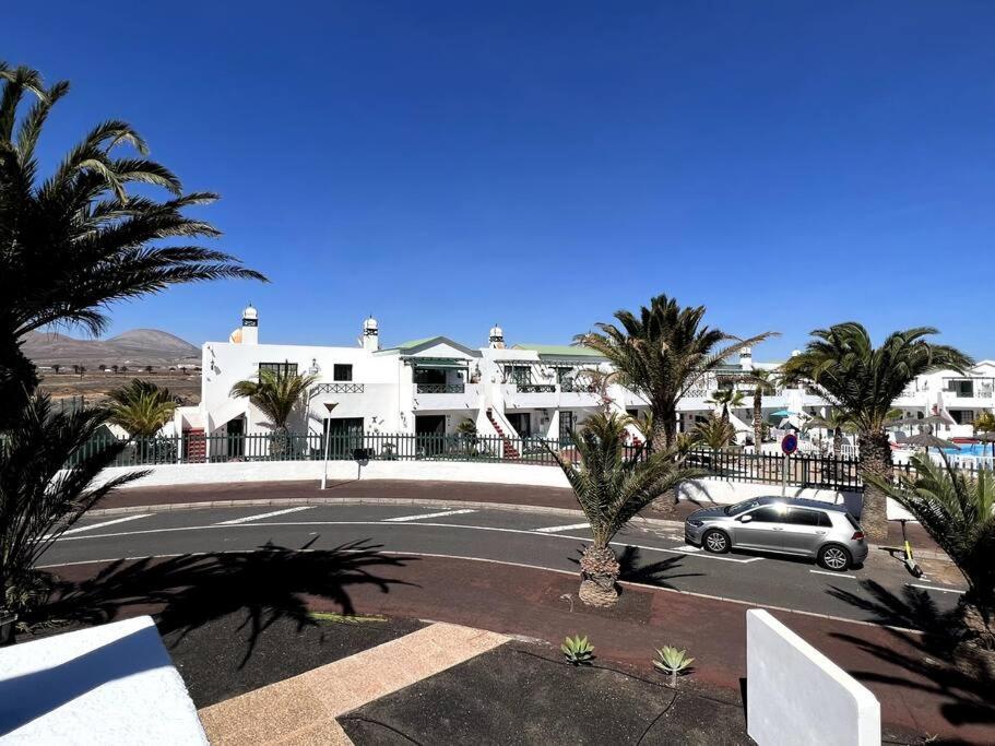 Casa Breen - Spacious 1 Bedroom Apartment In Matagorda With Communal Pool Tías Exteriör bild